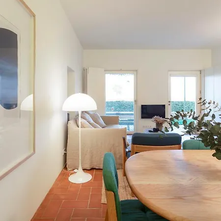 Flattered To Be In Algarve * تافيرا