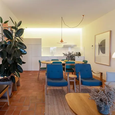 Flattered To Be In Algarve Apartament