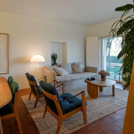 아파트 Flattered To Be In Algarve 타비라