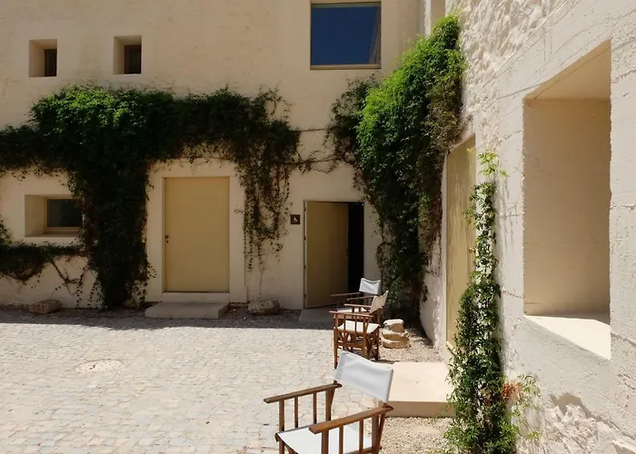 Flattered To Be In Algarve Daire *